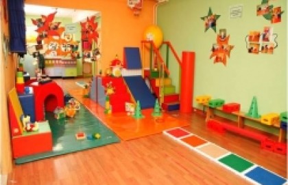 Equipación de un Centro de Educación Infantil de Integración y un Centro de Atención temprana en Guadix